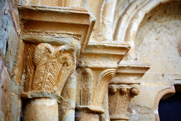 romanesque
