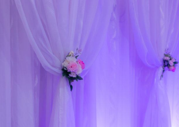 粉紫高端婚礼效果图