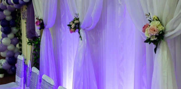 梦幻紫色婚礼效果图
