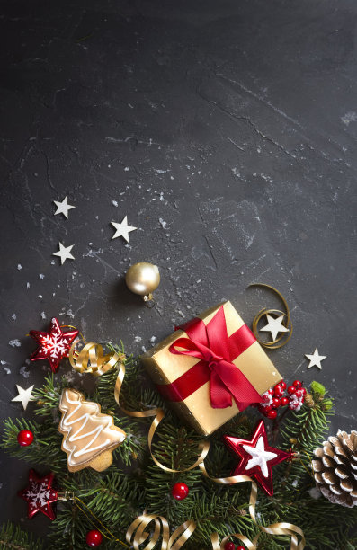 复古装饰品,红色和金色颜色