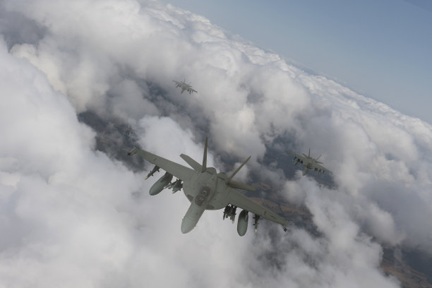 f4