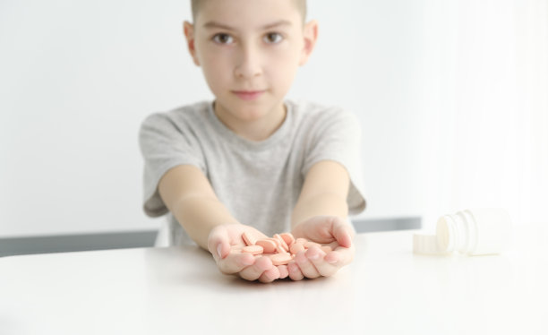 儿童钙片补充营养