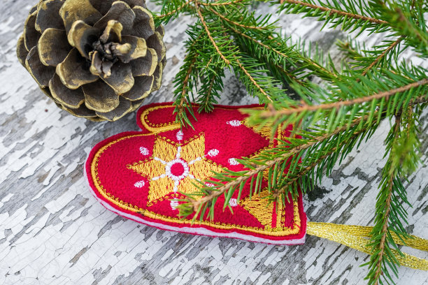 复古装饰品,红色和金色颜色