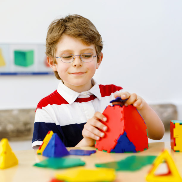 童真可爱图形方案