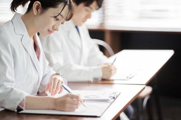 研究医疗研讨会发布会