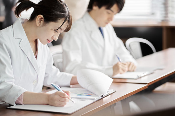 研究医疗研讨会发布会