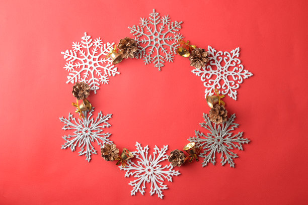 复古装饰品,红色和金色颜色