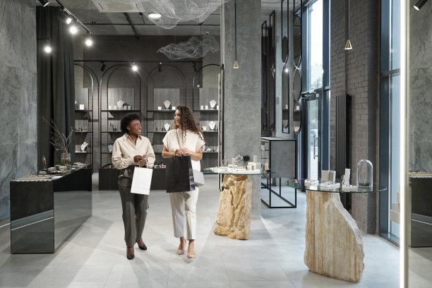 店