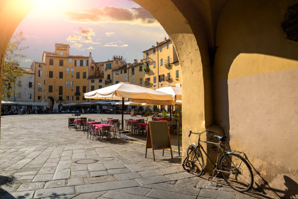 lucca
