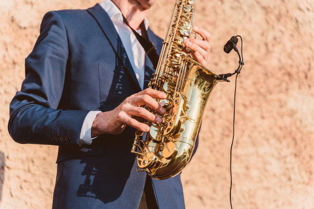 sax