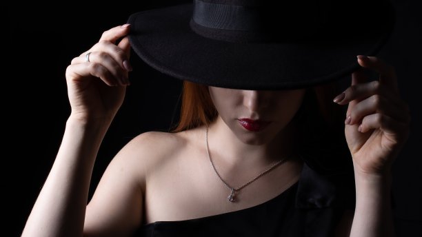 bonnet