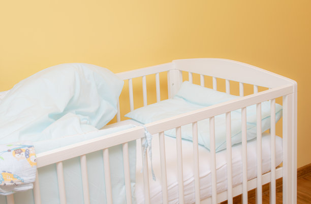 cot