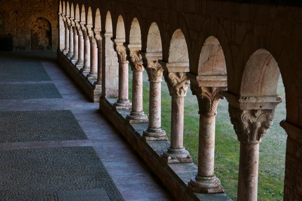 romanesque