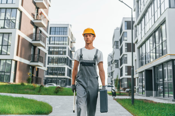 builder
