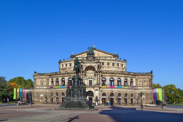 opera