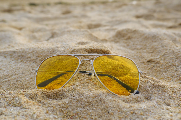 sunglasses
