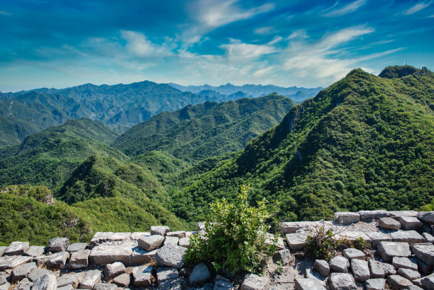 飞越长城