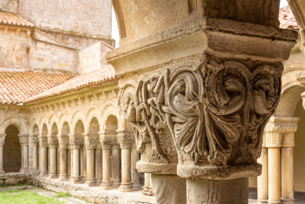 romanesque