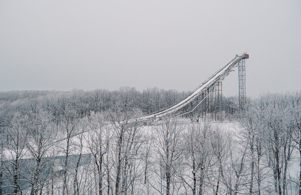 滑雪比赛