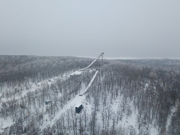 滑雪比赛