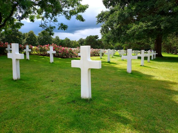 1944