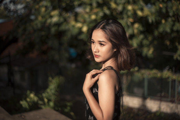 debutante