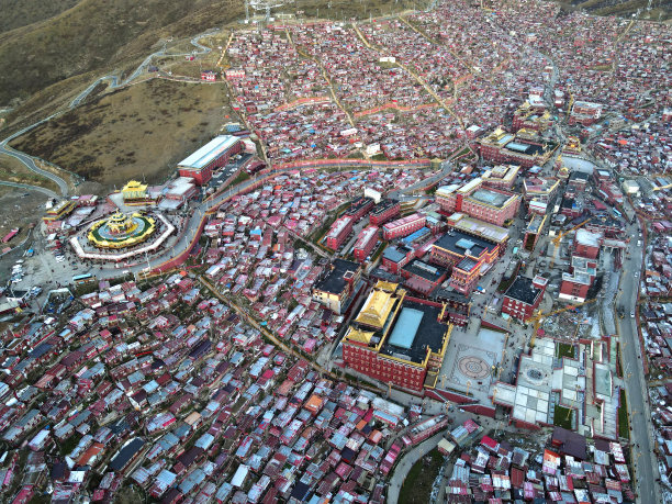 甘孜州地标建筑