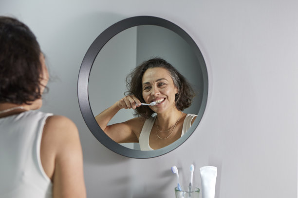 mirror