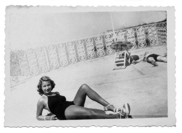 1938