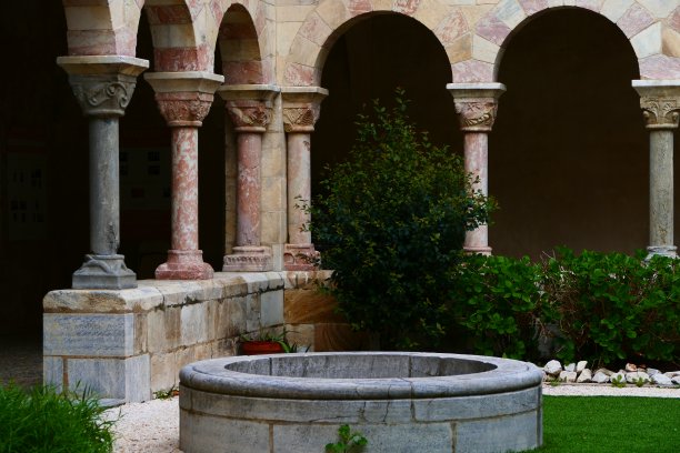 romanesque