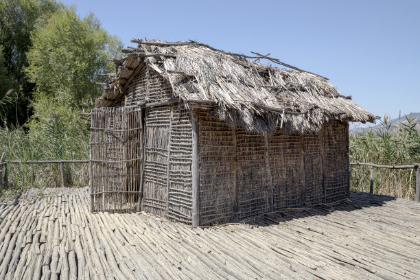 hut