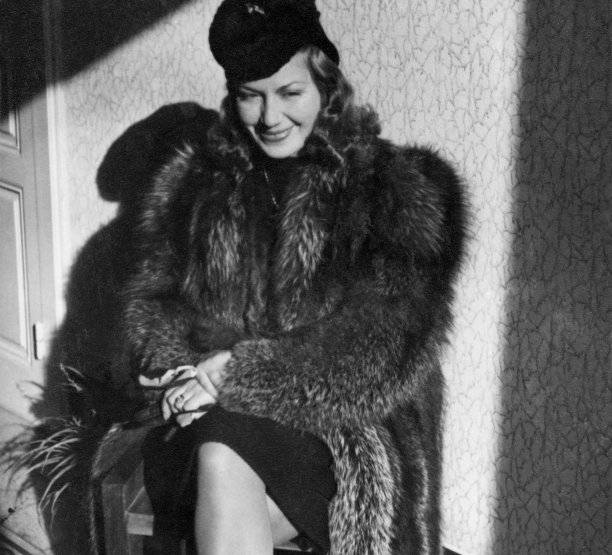 1938