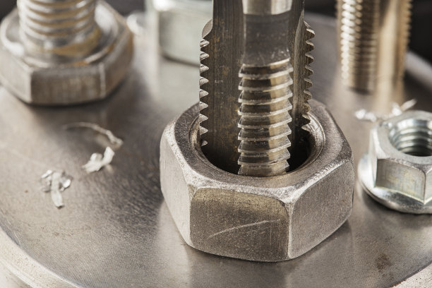 高精度螺栓