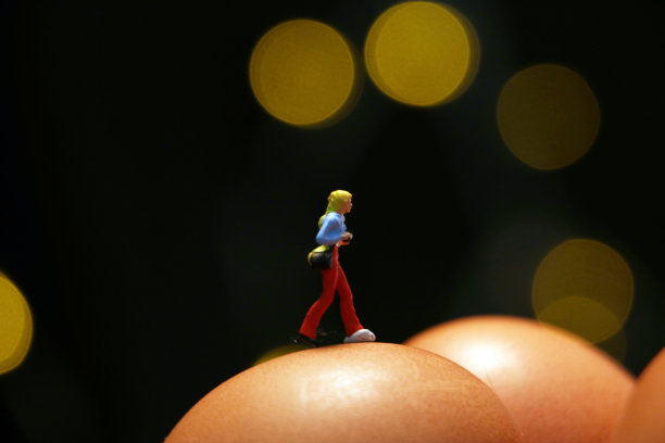 figurine