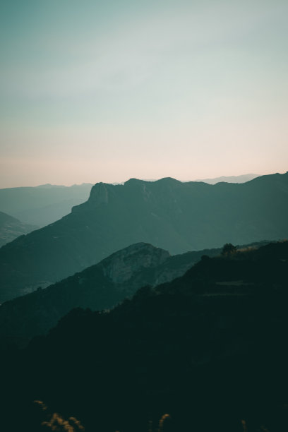 山脊,山谷,山