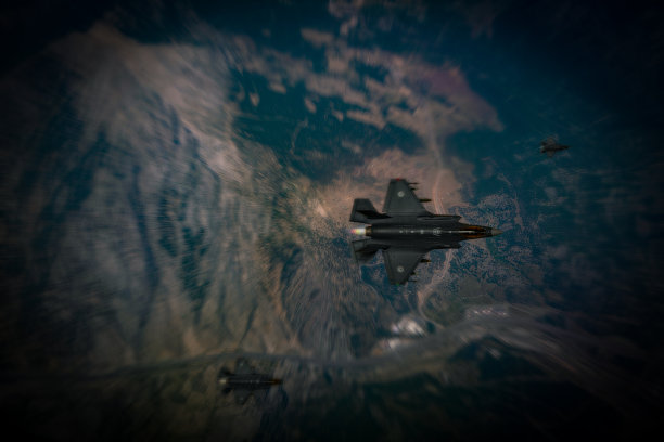 f4