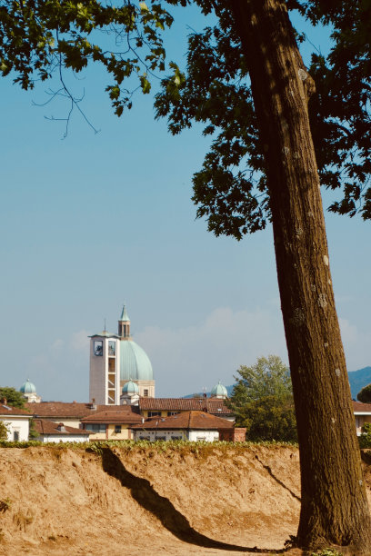 lucca