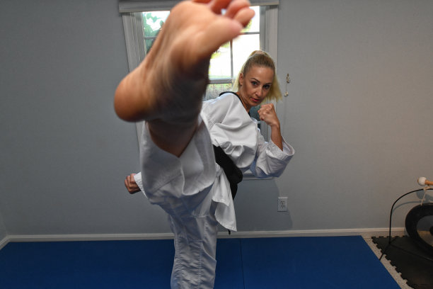 kick