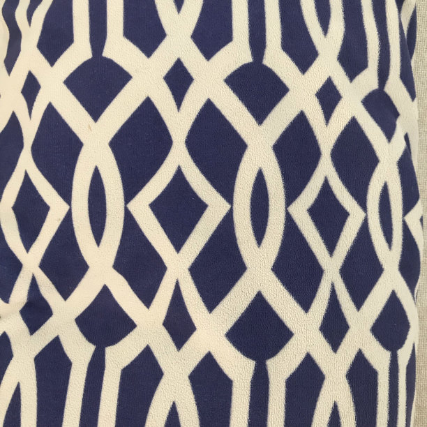 蓝白几何花朵无缝图案