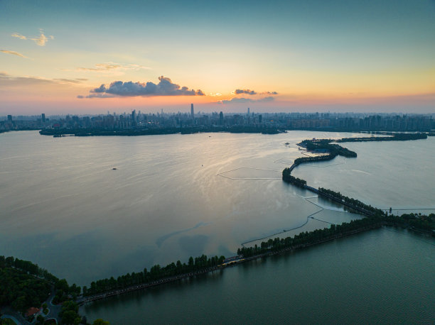 武汉东湖风光全景图