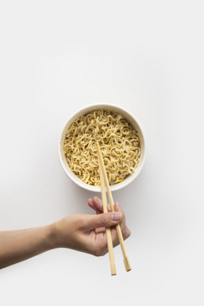 一次性碗筷