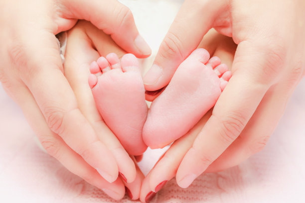 feet