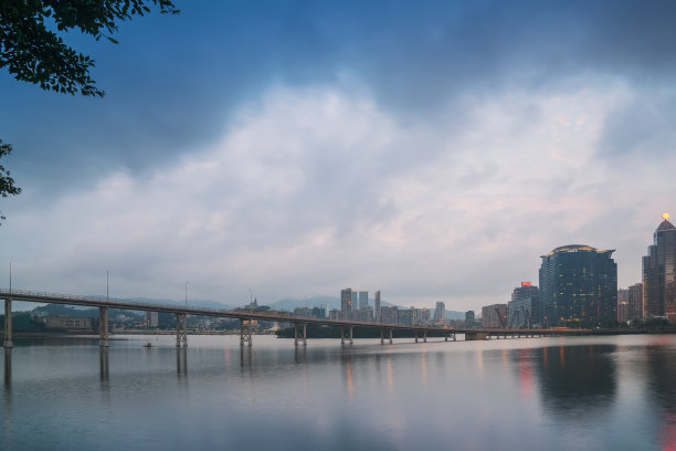 水上高空索道