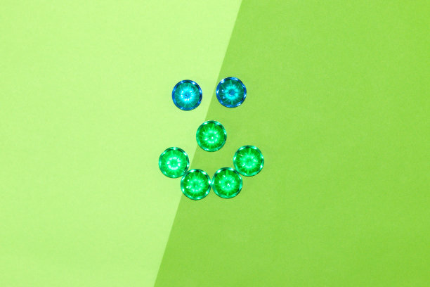 绿色精美圆形花纹图案