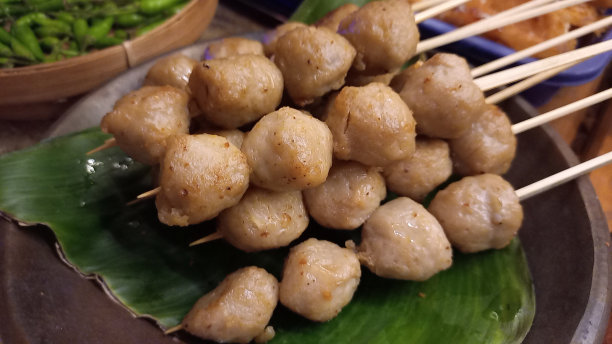 鸡肉虾仁便当