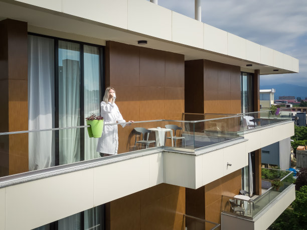 balcony