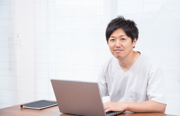 仅日本人