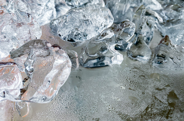 蓝色冰面纹理背景图