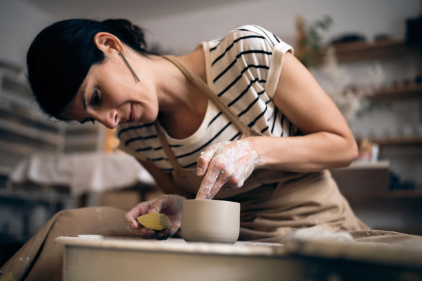 pottery