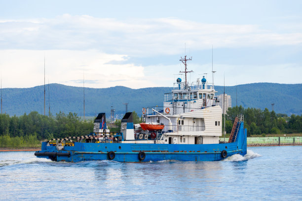 barge